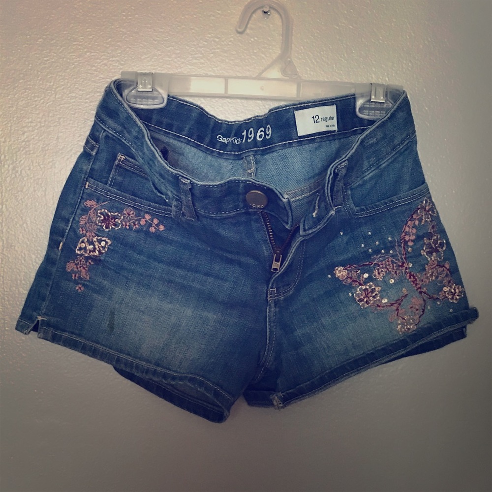 Girls Gap shorts
